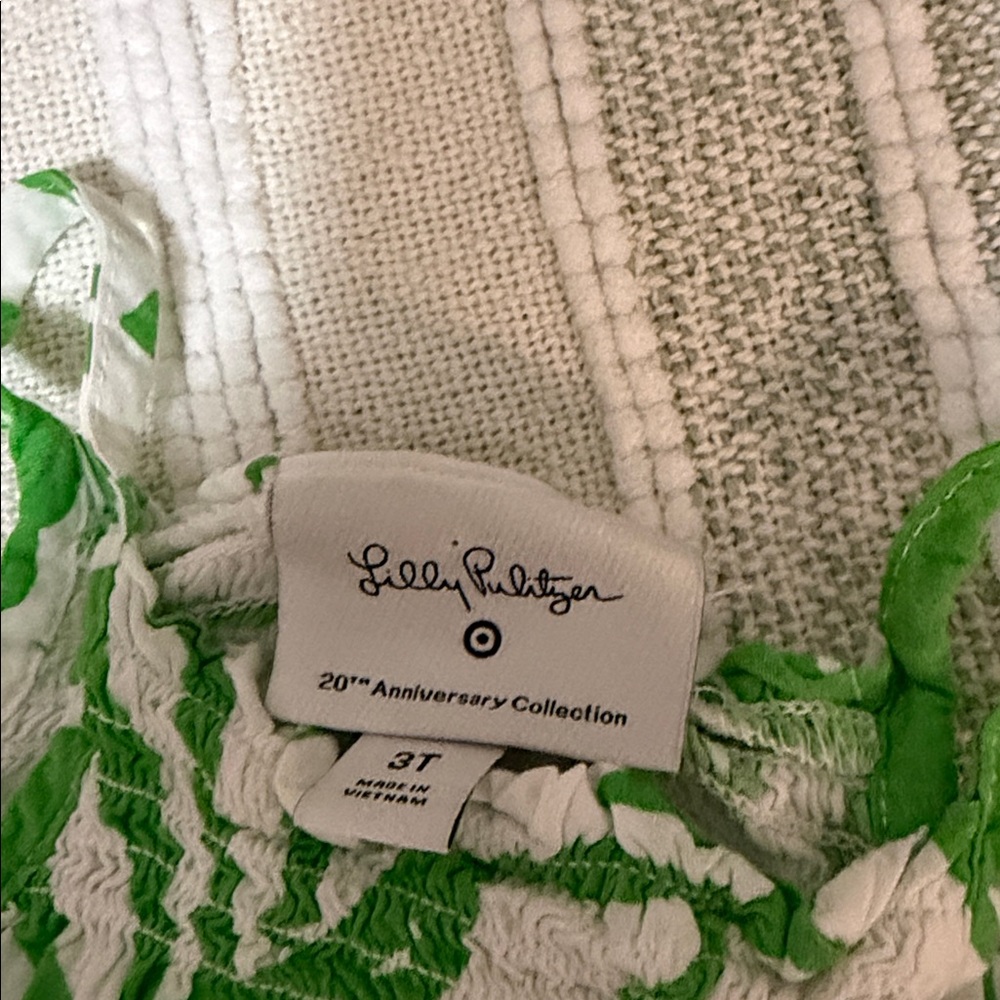 Lilly Pulitzer Vibrant Green and White Jumpsuit - Picture 2 of 2